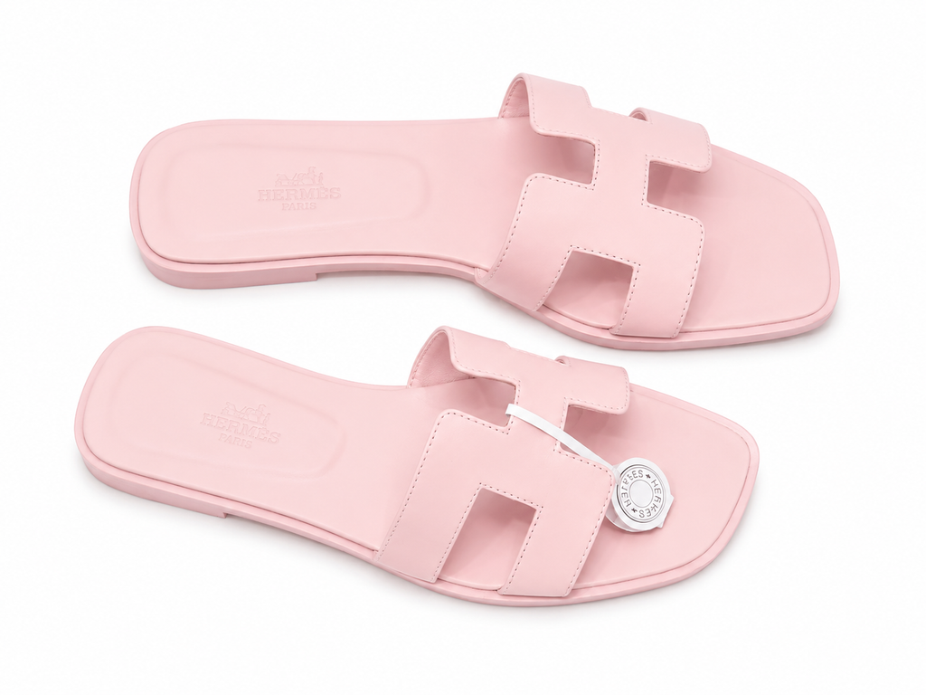 Чехли HERMÈS “Oran Blush” – ексклузивно качество с нежно luxury излъчване