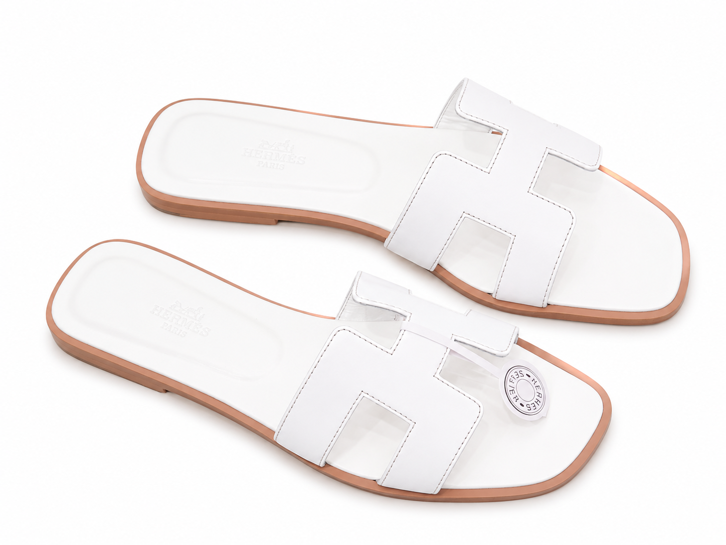 Чехли HERMÈS “Oran Blanc” – ексклузивно качество с изчистена luxury естетика